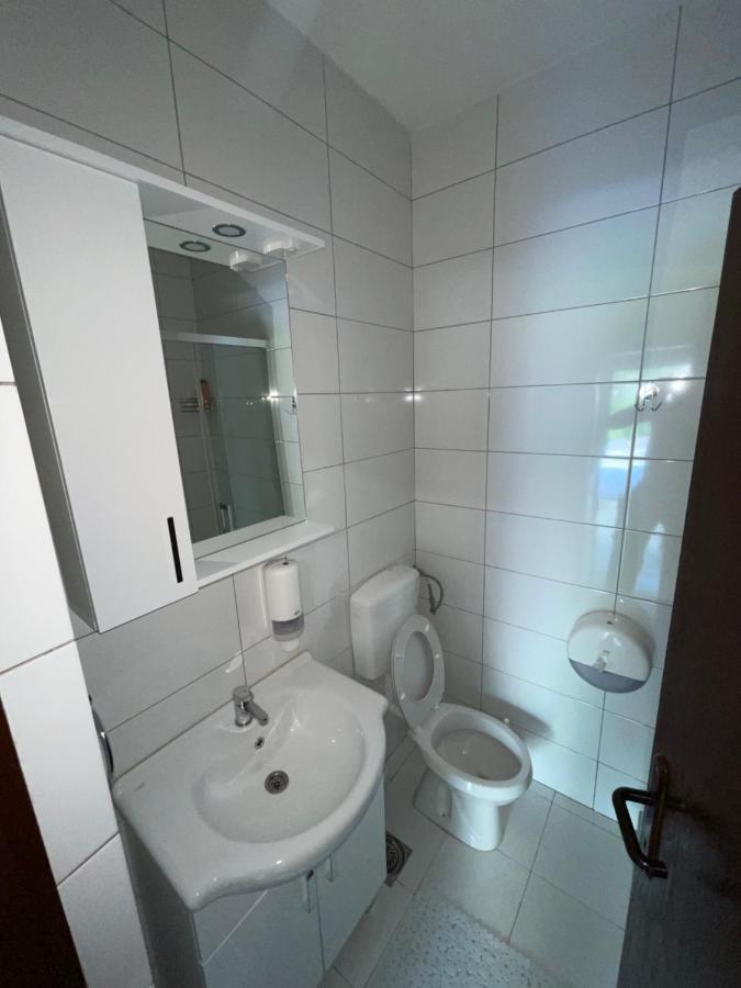 Apartments Dionis Kotor Exterior photo