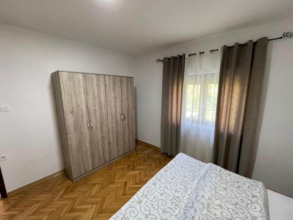 Apartments Dionis Kotor Exterior photo