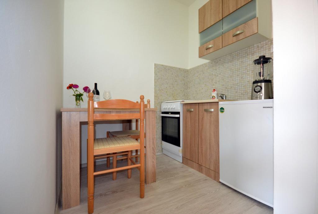 Apartments Dionis Kotor Exterior photo